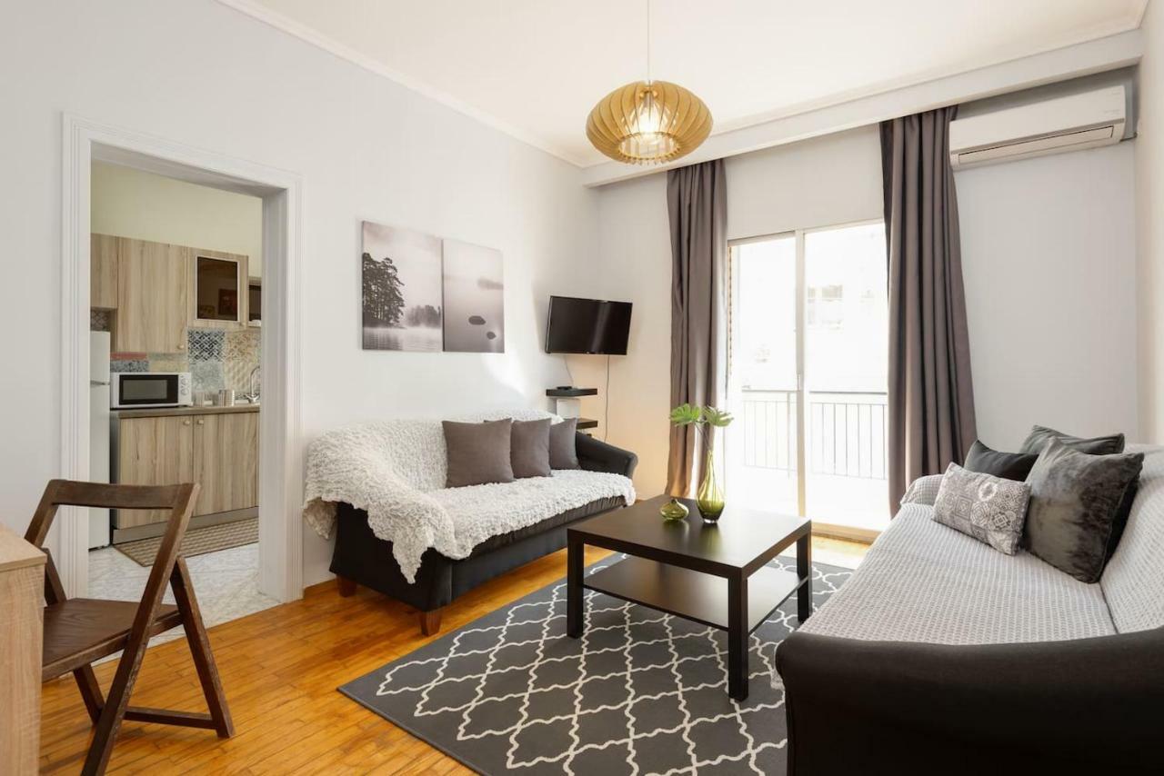 Upscale And Spacious 3Br Home Thessaloniki Exterior photo
